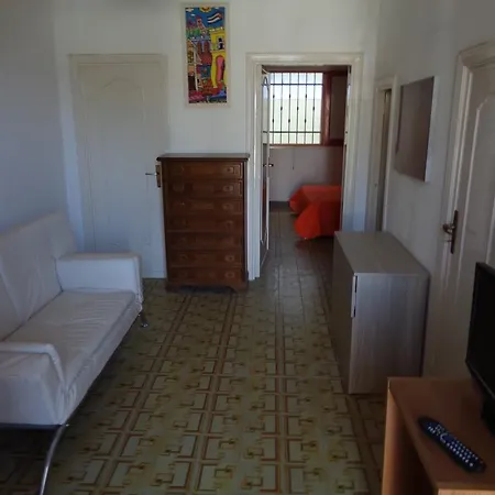 A Casa Di Andrea بيت للعطل